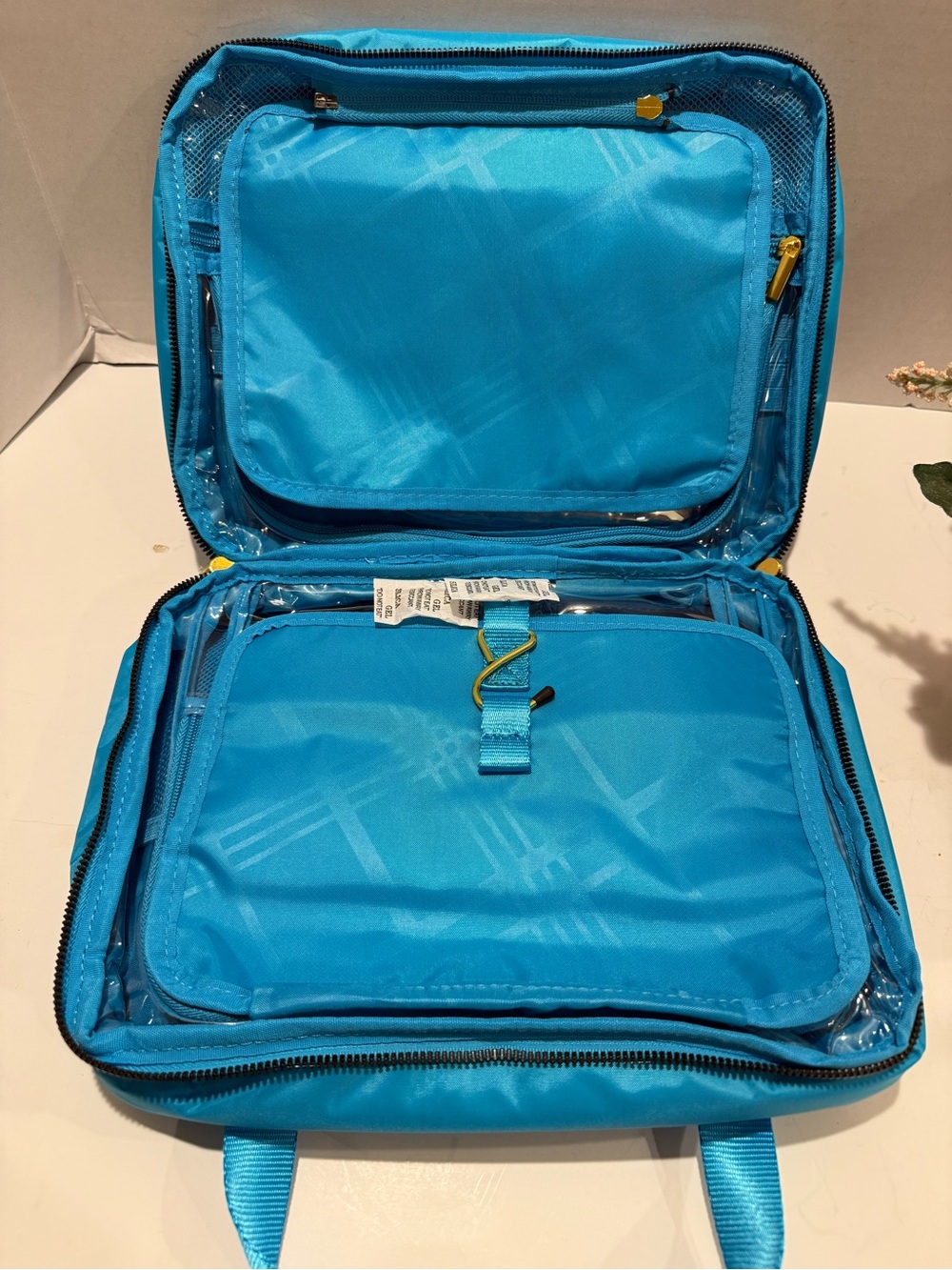 New!! Joy Mangano Turquoise Nylon Cosmetic Case with Gold Hardware - Picture 5 of 16